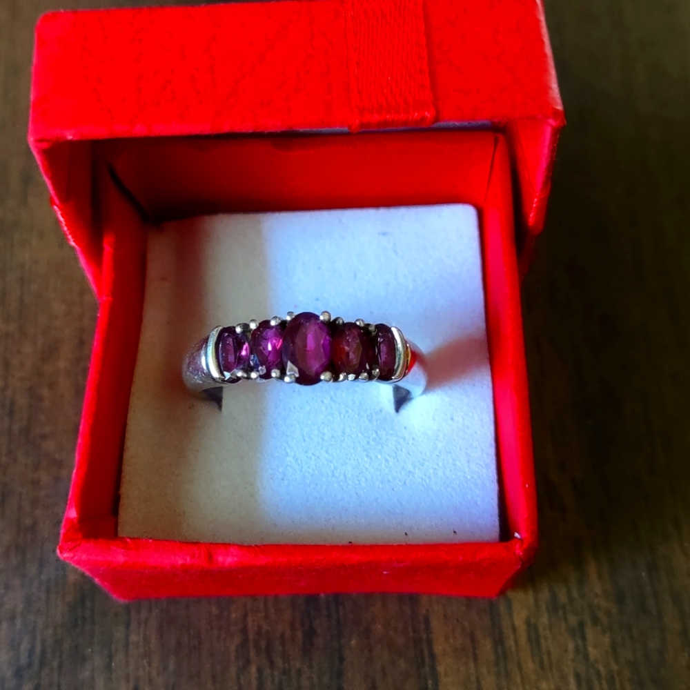 5 stone Rhodolite Garnet Band ring Sterling Silver Size 8